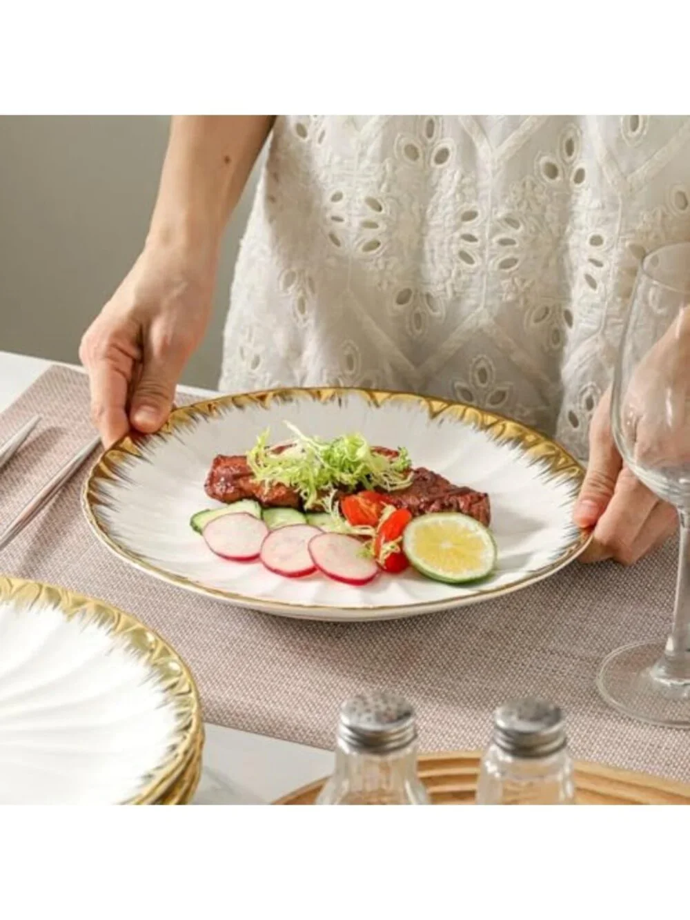 Elegant Ceramic Dinner Plates Set of 4 - 10
